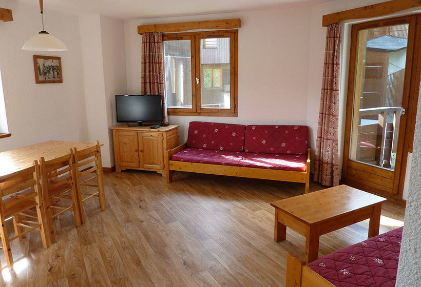 Residence Britania Cles Blanches