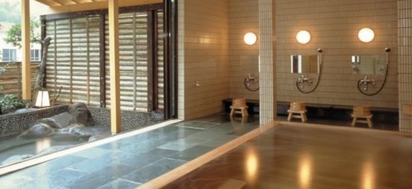 Рёкан Izunagaoka Onsen Futaba