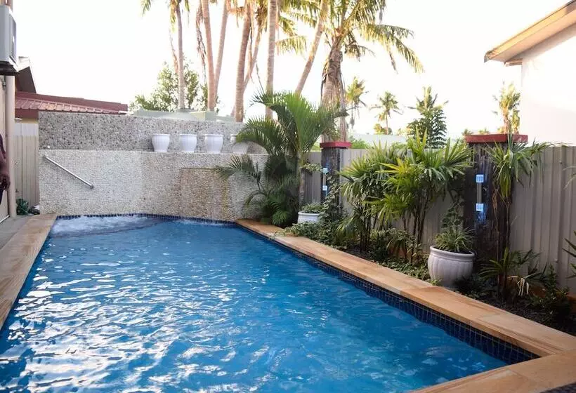 Al Minhaj Service Apartments