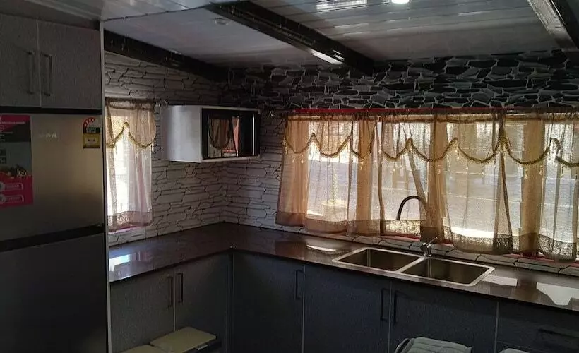 Al Minhaj Service Apartments