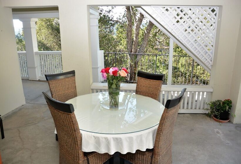 مبيت وإفطار Arroyo Vista Inn