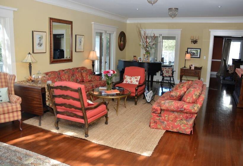 مبيت وإفطار Arroyo Vista Inn