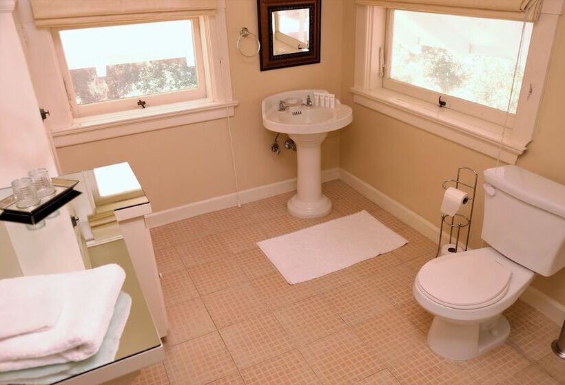 مبيت وإفطار Arroyo Vista Inn