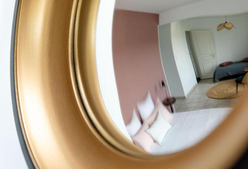 مبيت وإفطار Le Moulin Du Port