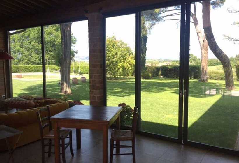 민박 Relais Montemaggiore