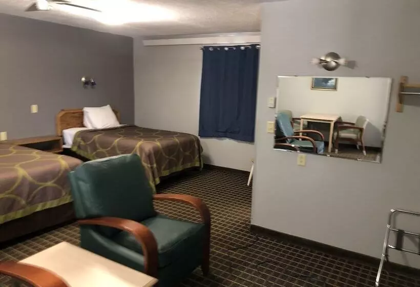 Hawkeye Motel