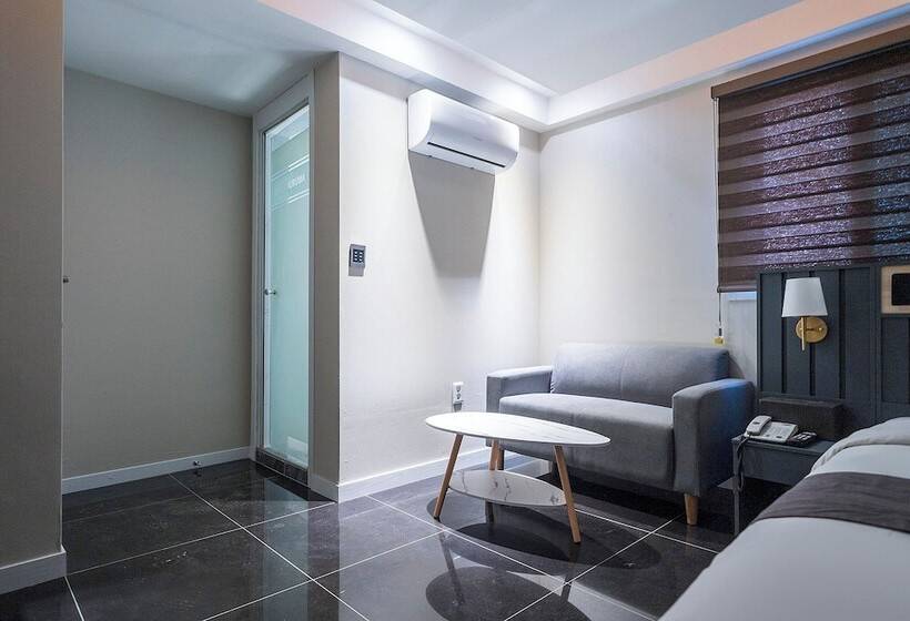 Hotel Duruwa Main Building