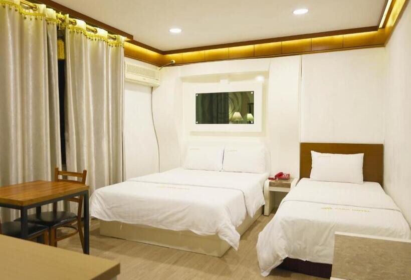 هتل Goodstay Andong Park