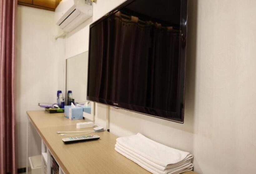 هتل Goodstay Andong Park