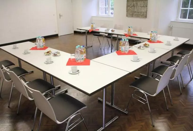 ホテル Haus Overbach
