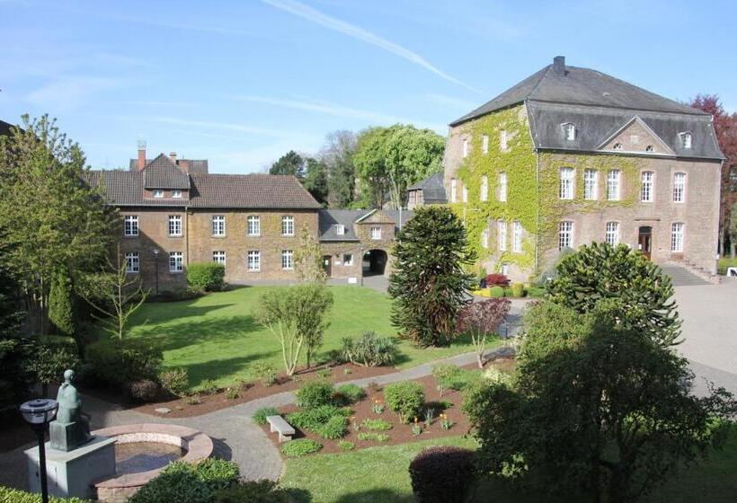 Отель Haus Overbach