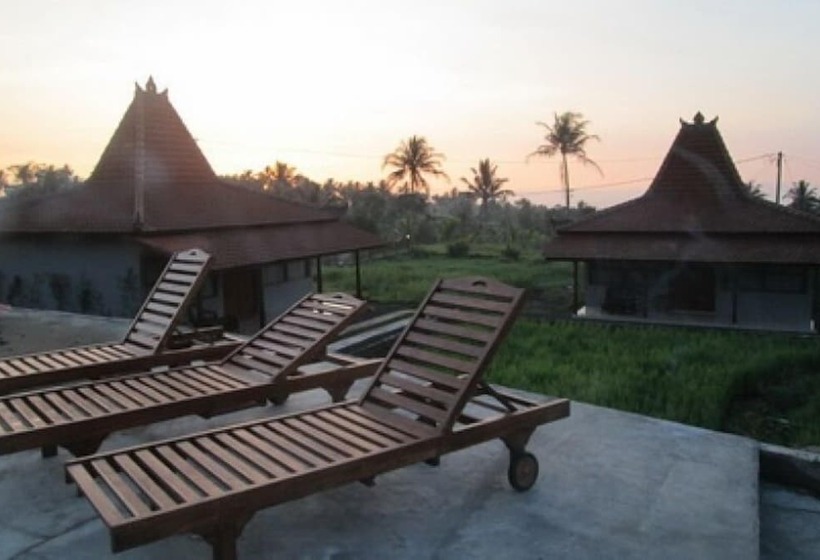 ホテル Kampoeng Joglo Ijen Banyuwangi