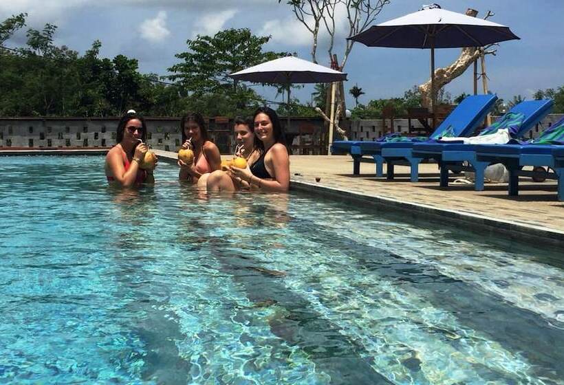 ホテル Kampoeng Joglo Ijen Banyuwangi