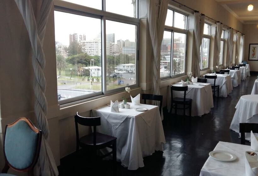 בית מלון כפרי Parade