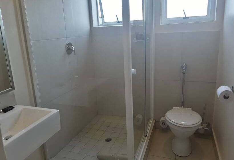 בית מלון כפרי Parade