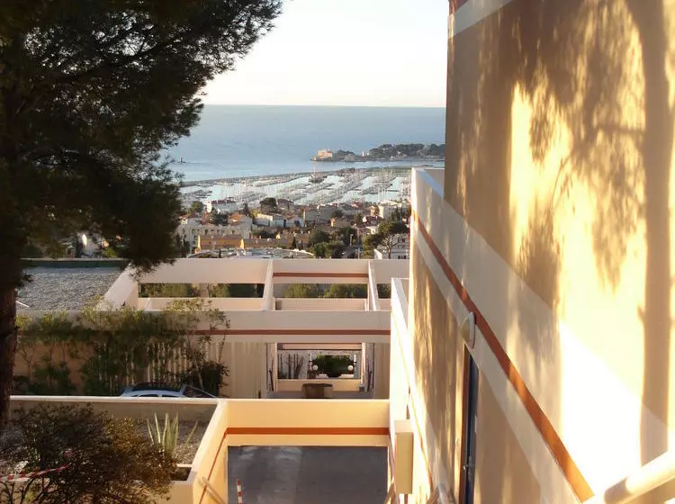 Hotelli Residence Le Bosquet