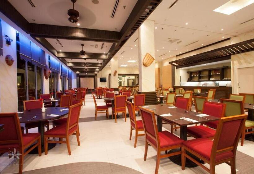 בית מלון כפרי Seri Malaysia Lawas