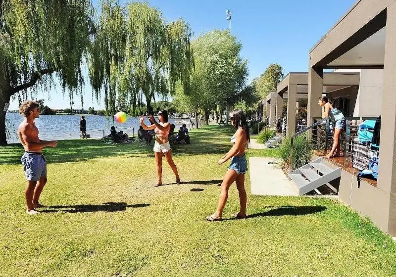 ホテル Ski Club Holiday Park
