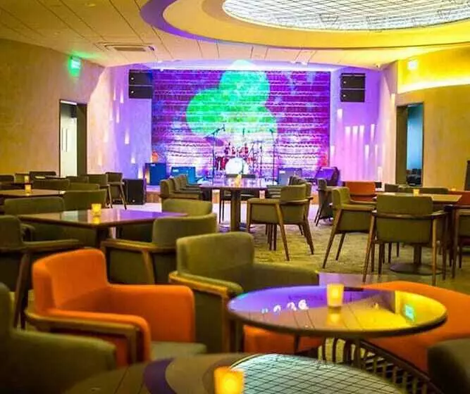 ホテル The Bayleaf Cavite