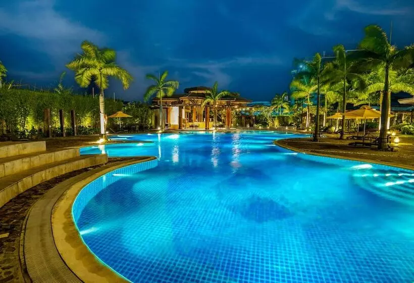 ホテル The Bayleaf Cavite