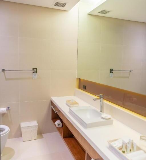 호텔 The Bayleaf Cavite