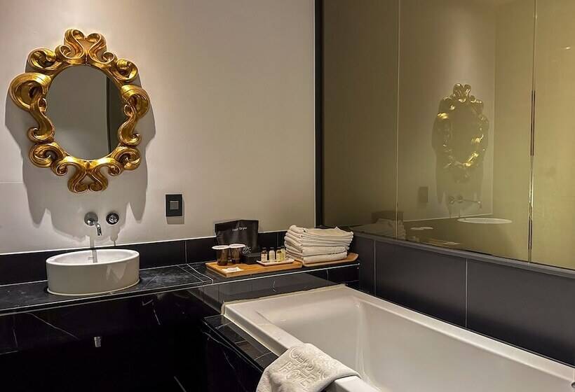 The Classic By Hotelone