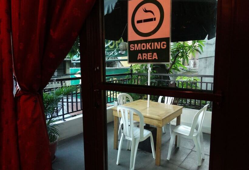 فندق Urban Travellers