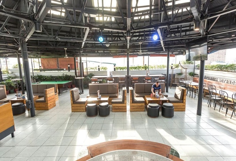 فندق Urban Travellers