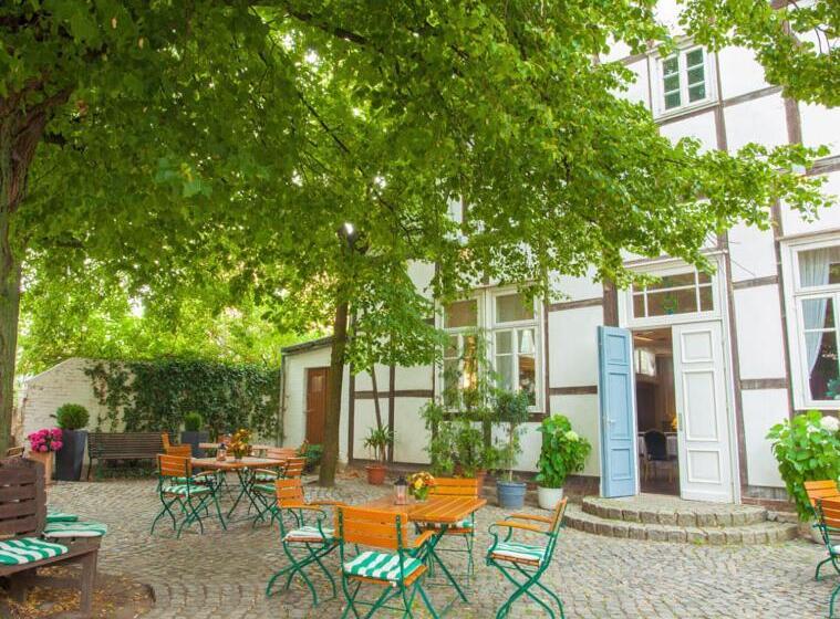 Landgasthaus & Hotel Lindenhof