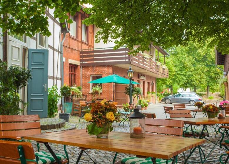 Landgasthaus & Hotel Lindenhof