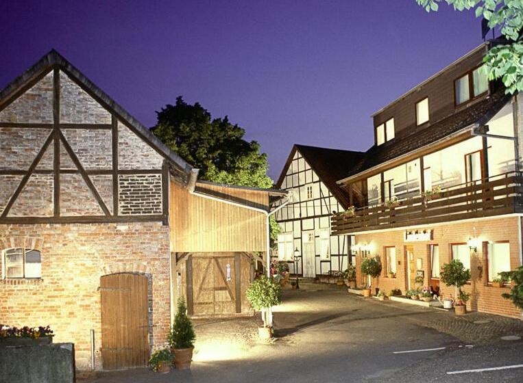 Landgasthaus & Hotel Lindenhof