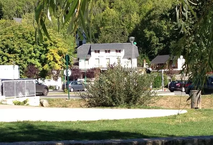 Le Beau Cottage