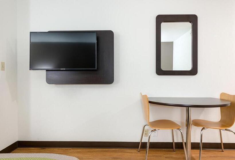 Motel 6new Iberia, La