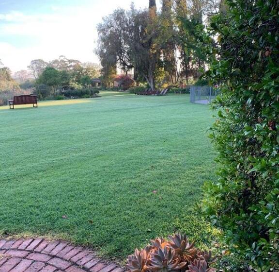 פנסיון Geralds Gift Guest House