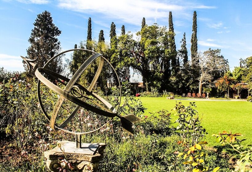 פנסיון Geralds Gift Guest House