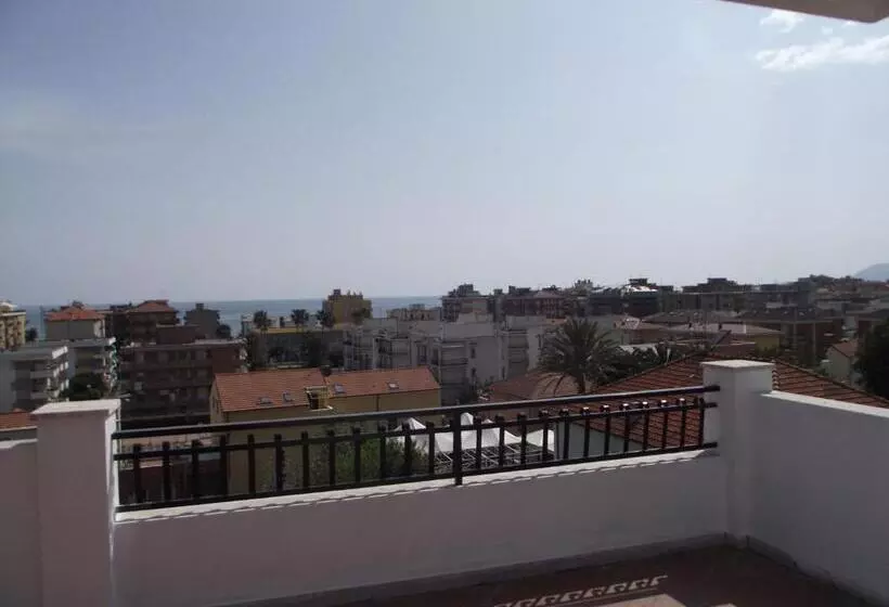 Riviera Apartments