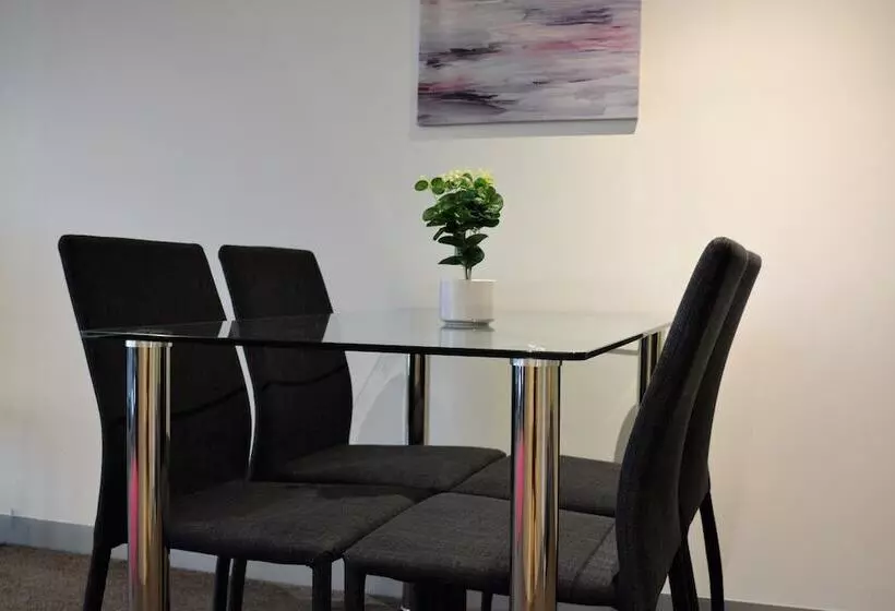 Royal Stays Apartments Clarendon St
