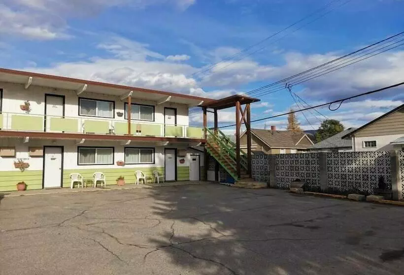 Cedars Motel