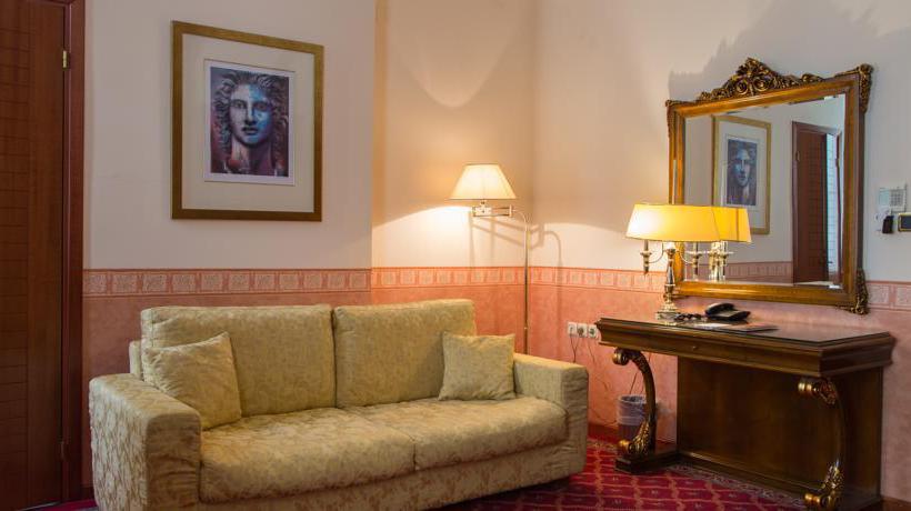 Hotell Alexios Luxury