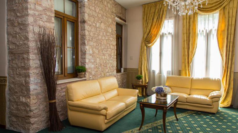 Hotell Alexios Luxury