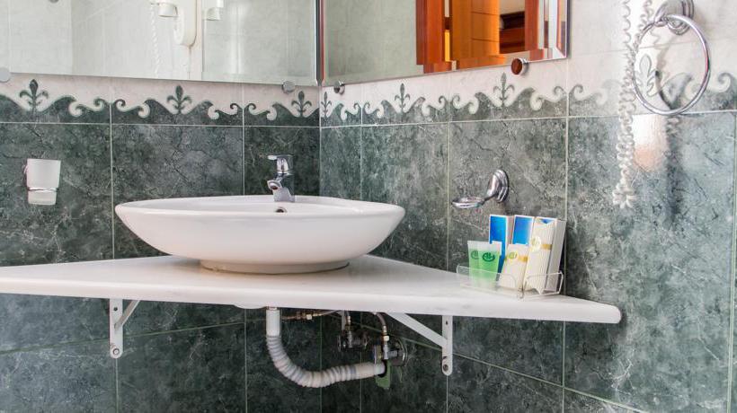 Hotell Alexios Luxury