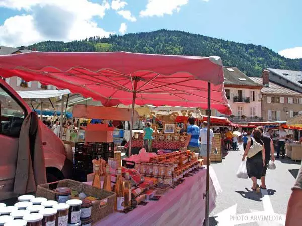 تختخواب و صبحانه Auberge Du Fraizier