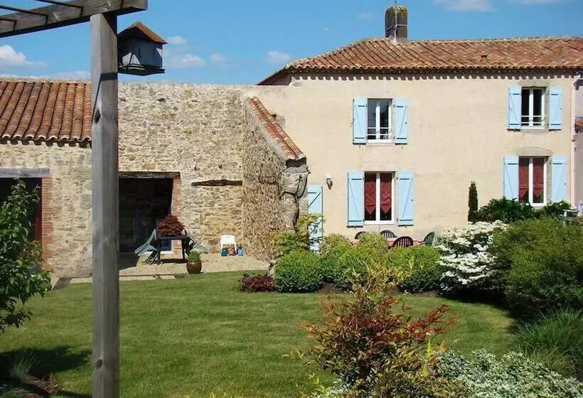 Aamiaismajoitus (B&B) Chambres D Hôtes Les Laitières