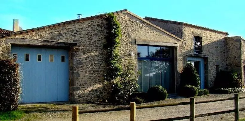 Aamiaismajoitus (B&B) Chambres D Hôtes Les Laitières