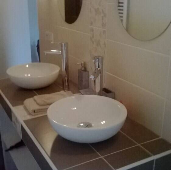 مبيت وإفطار Chambres D Hôtes Les Laitières