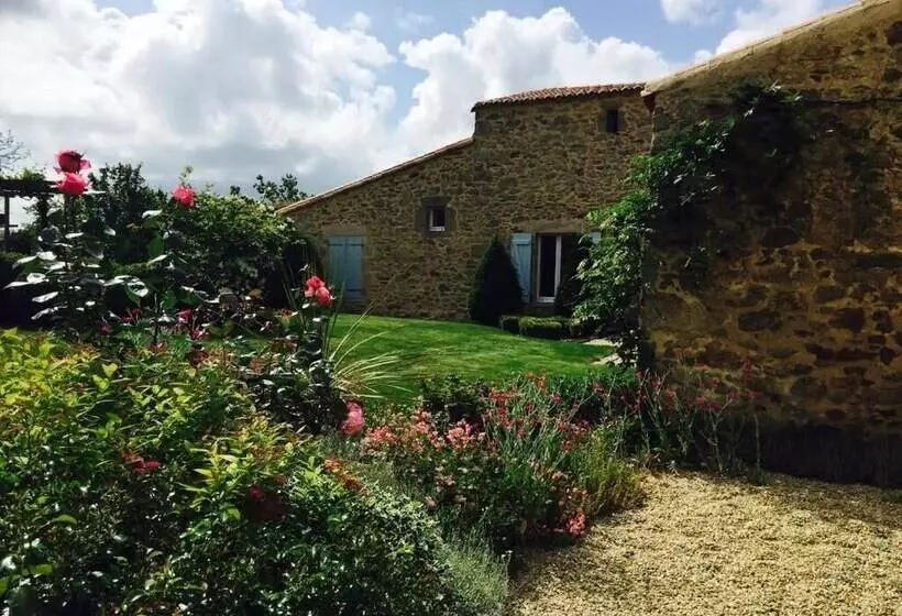 Aamiaismajoitus (B&B) Chambres D Hôtes Les Laitières