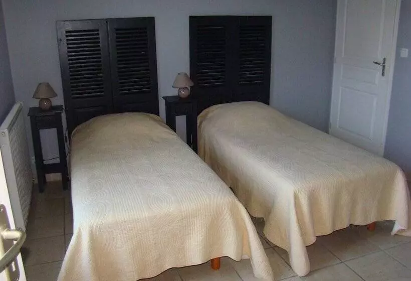 Aamiaismajoitus (B&B) Chambres D Hôtes Les Laitières