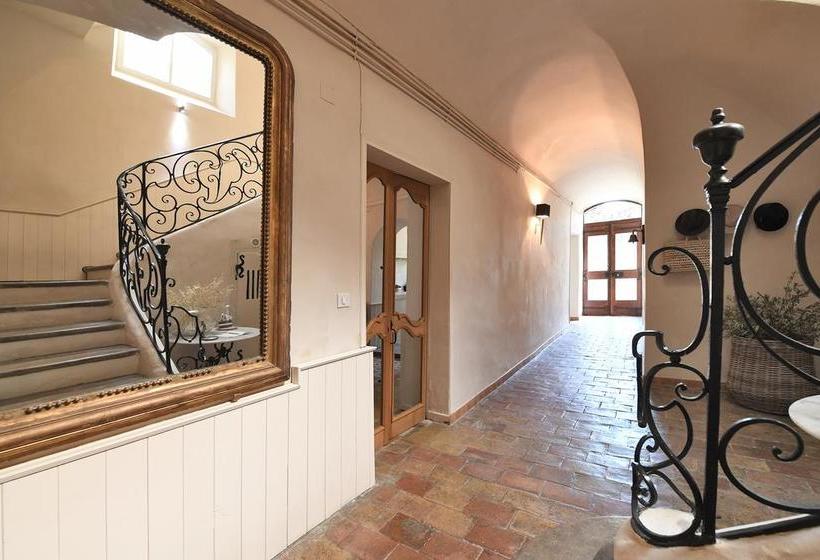 민박 Chambres D'hôtes Les Trois Comtes