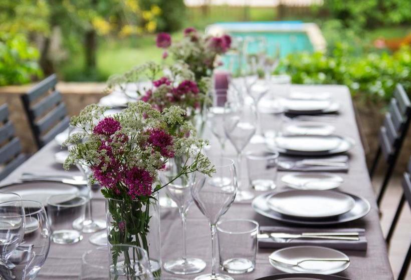 민박 Chambres D'hôtes Les Trois Comtes