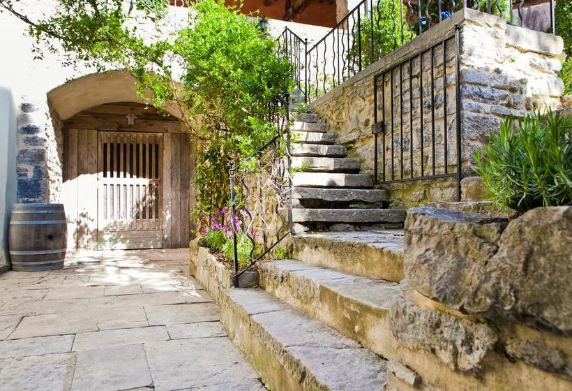 민박 Chambres D'hôtes Les Trois Comtes